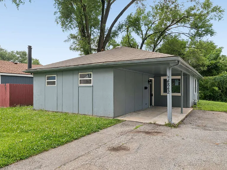 4842 Locust Ave — Photo 23
