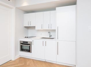 12 Commonwealth Ave #608D, Boston, MA 02116