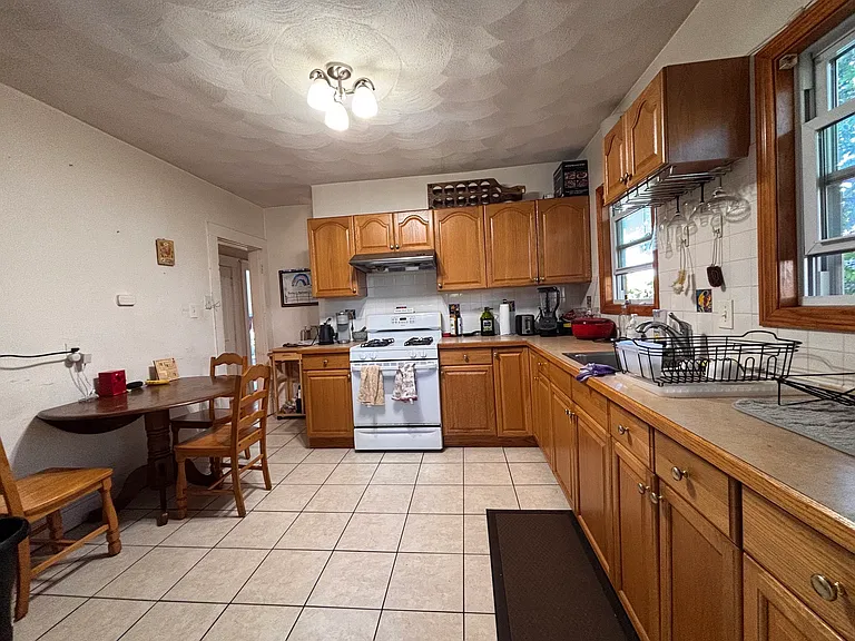 9 Greylock Rd #2 — Photo 11