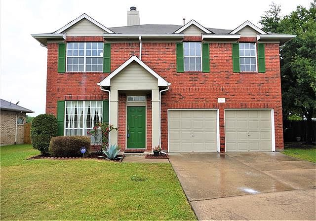 1st image of 1214 Disraeli Cir