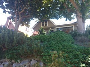 2844 29th Ave W, Seattle, WA 98199