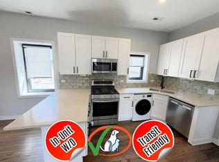 5209 N Milwaukee Ave #2, Chicago, IL 60630