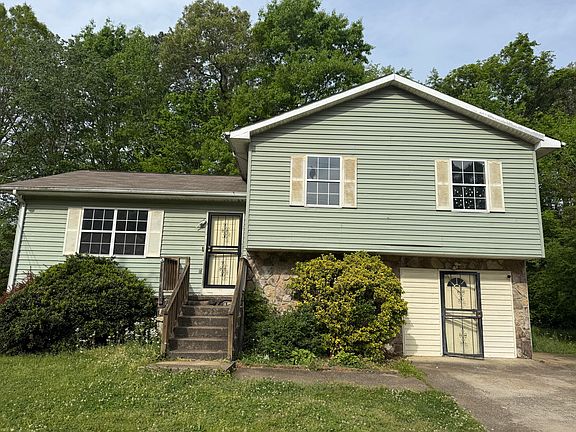 2nd image of 4703 Ranger Ln
