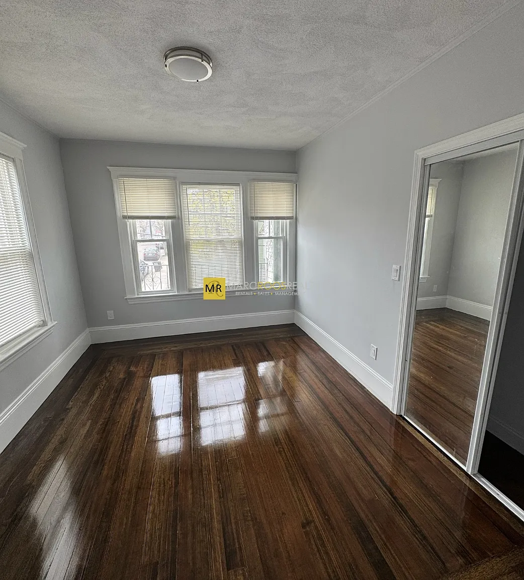 14 Hamilton Rd — Photo 3