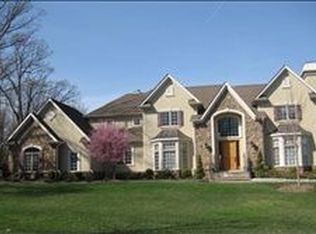 129 Old Stirling Rd, Warren, NJ 07059