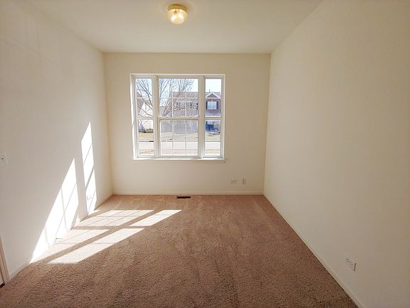 4th image of 2505 Bluewater Dr