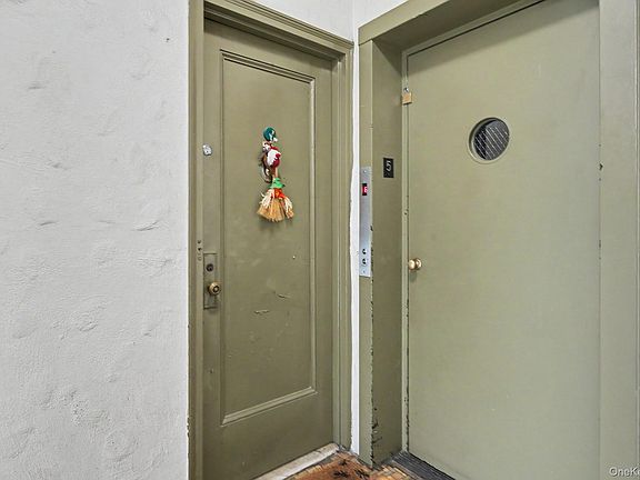 3rd image of 485 Pelham Road #B56