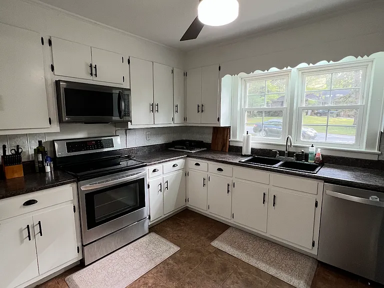 307 Augusta Rd — Photo 3