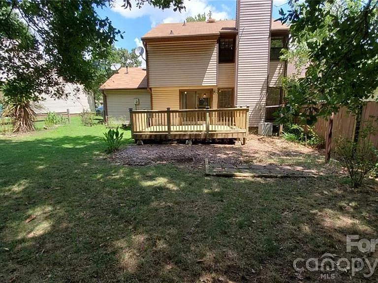 10327 Osprey Dr — Photo 28