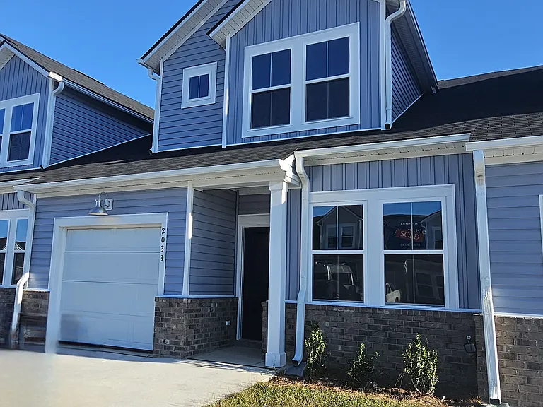 2033 Wild Indigo Cir NW — Photo 4
