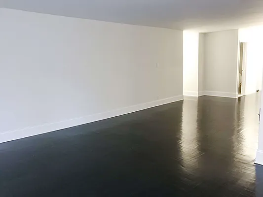 Rented by Owner | media 8