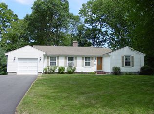 126 Morningside Dr, Longmeadow, MA 01106