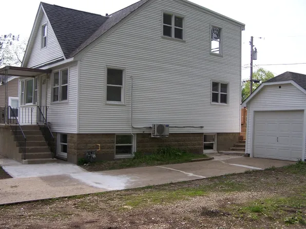(undisclosed Address), Wonder Lake, IL 60097
