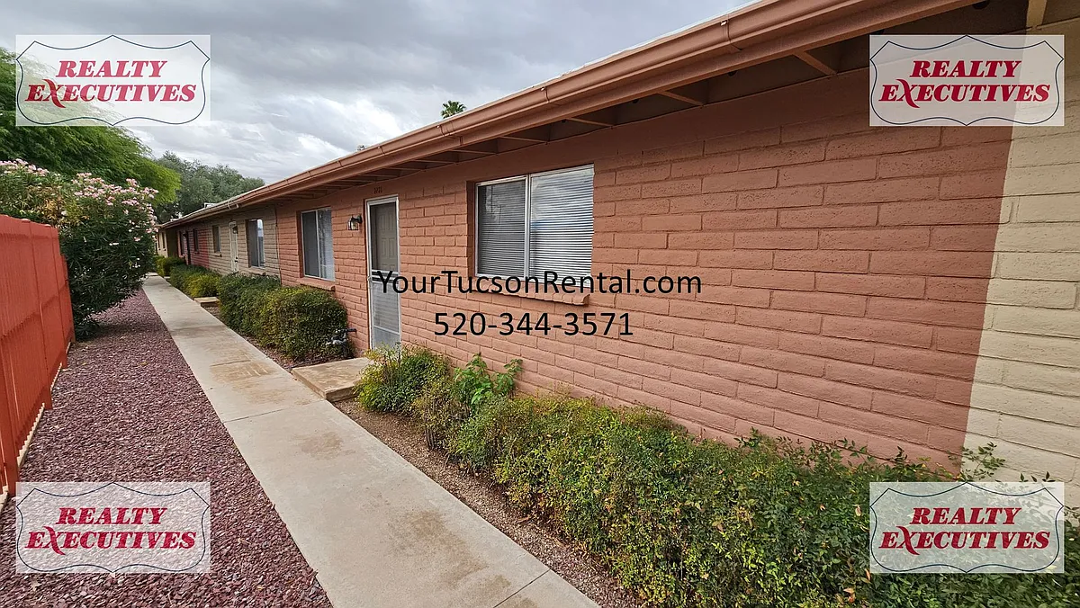 Photo 1 of 28 - 3031 E Blacklidge Dr - Tucson, AZ Primary Photo - 3031 E Blacklidge Dr