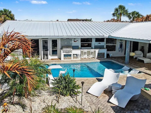 178 Saint Croix Ave, Cocoa Beach, FL 32931