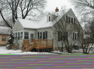 2649 Hoard St, Madison, WI 53704