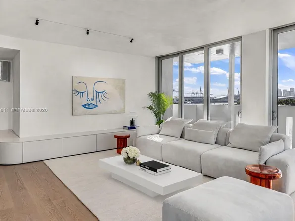 800 West Ave, Miami Beach, FL