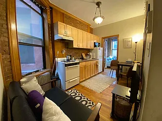 Rented by Best Apartments North Inc