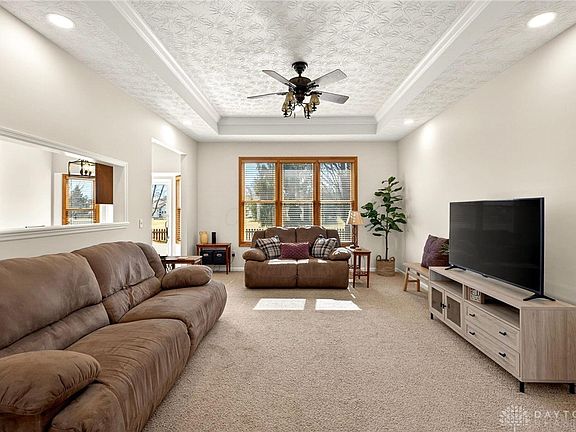 4th image of 1744 Curry Branch Dr