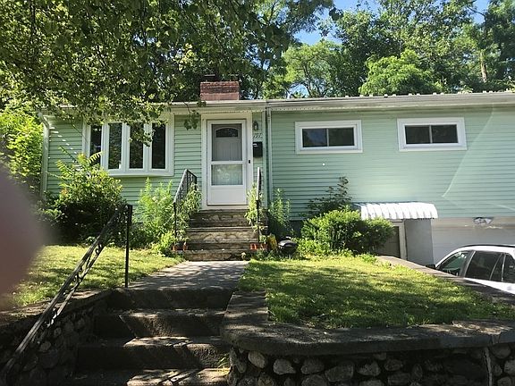 2nd image of 191 Kenrick St #1