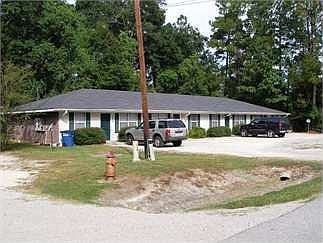 2nd image of 1851 Esther Dr