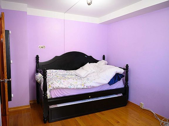 5th image of 97-10 62nd Dr APT 1E