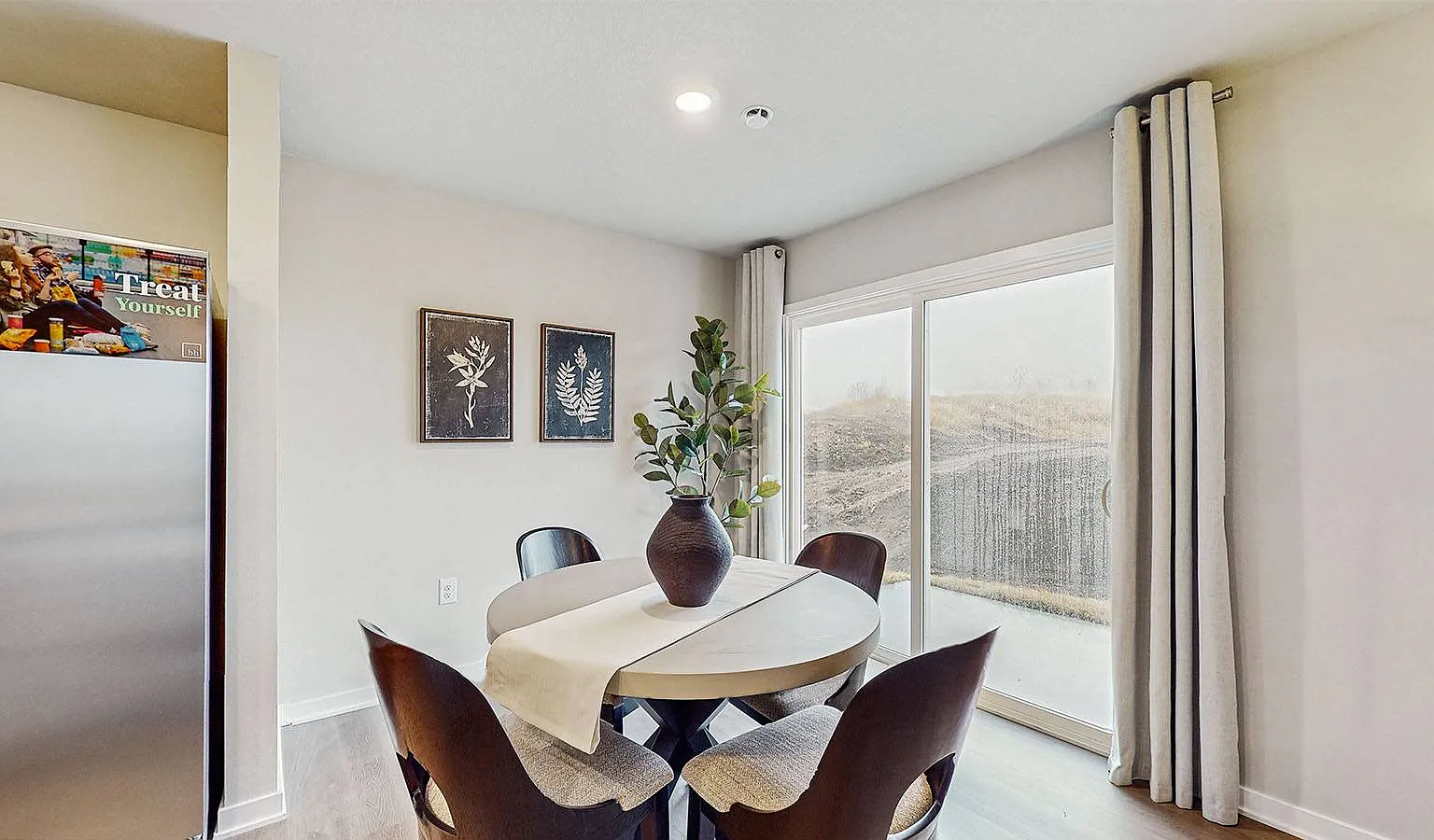 Brixin Townhomes at Sunset Meadows — Photo 2