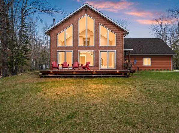 9232 W Lake Dr, Pound, WI 54161