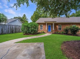 1663 Lauda Dr, Mount Pleasant, SC 29464