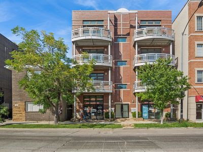2250 W Foster Ave #2E, Chicago, IL, 60625