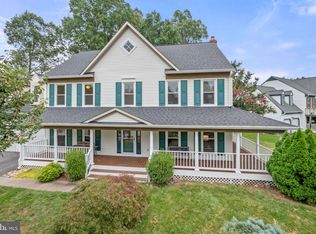 6203 Otter Run Rd, Clifton, VA 20124