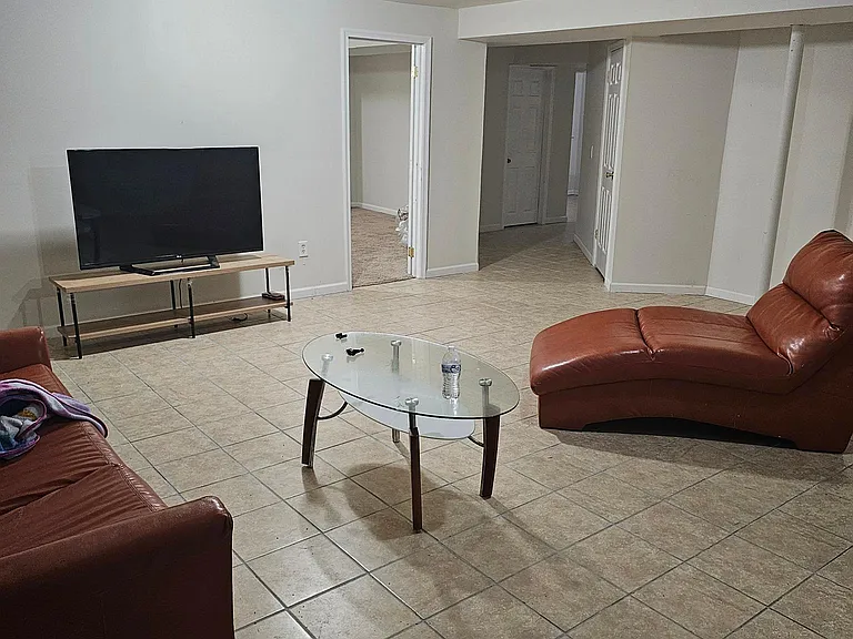 11005 Lake Deborah Ct — Photo 4
