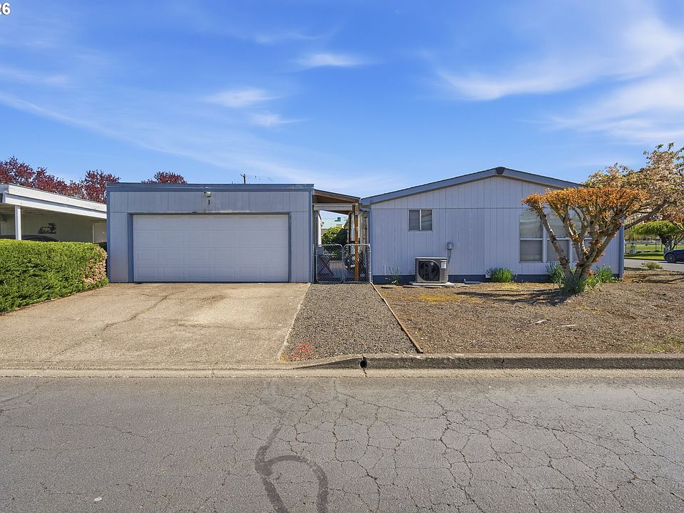 1st image of 1145 SW Cypress St Unit 1