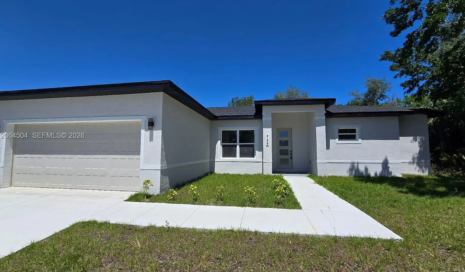 Port Malabar Unit 24 — Photo 1