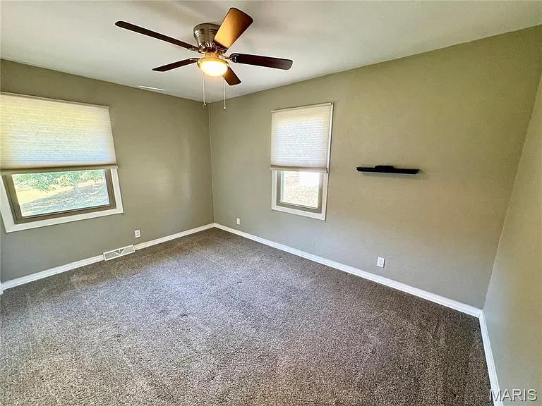 2315 Williams St — Photo 13
