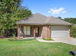 34 Tuscan Ln S, Sumrall, MS 39482