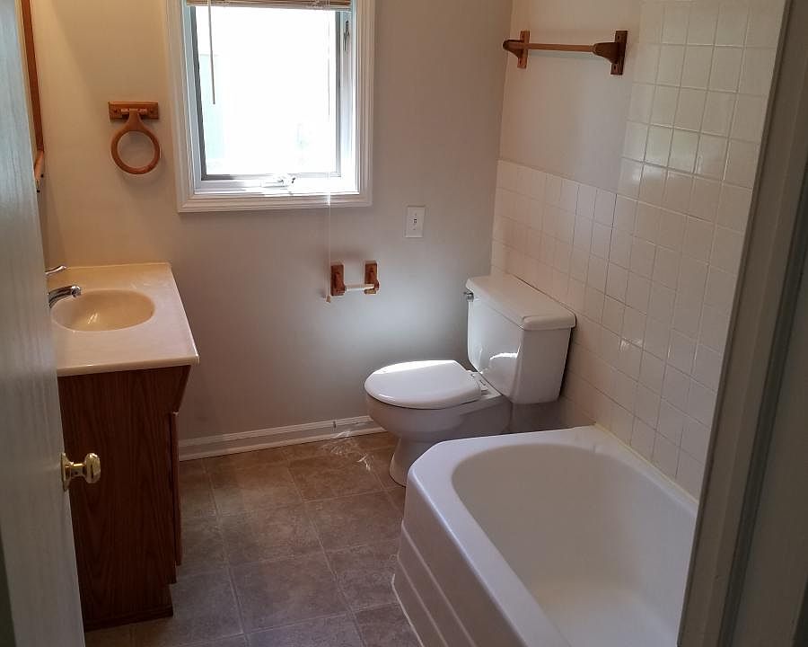 2nd image of 2315 N 67th Ave