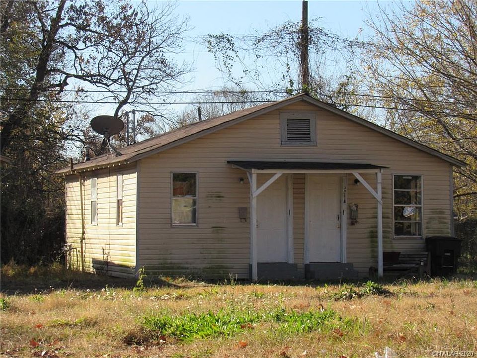 2nd image of 3911 Flora Ave