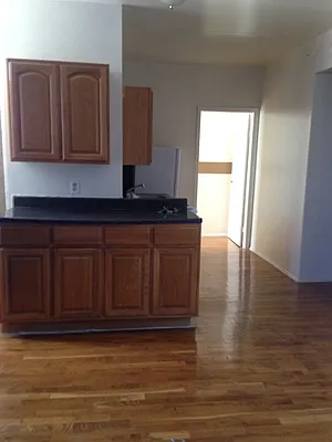 Rented by Landmine Realty LLC | media 9