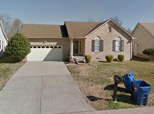 2261 Riverway Dr, Old Hickory, TN 37138
