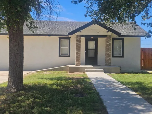 608 S Washington Ave, Liberal, KS 67901