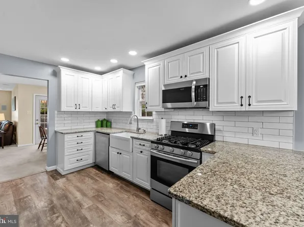 357 Bradford Ln, Lansdale, PA 19446