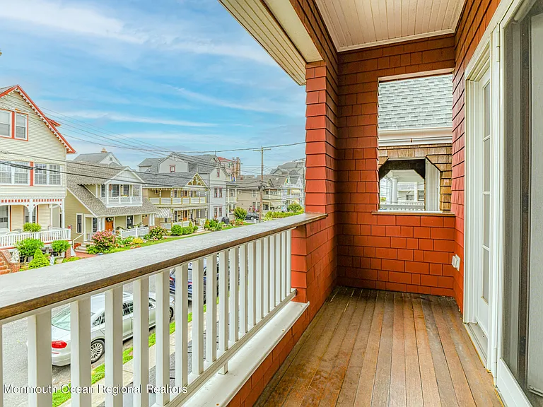 26 Atlantic Ave — Photo 27