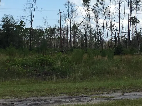 122 Japonica Dr #11, Indian Lake Estates, FL 33855