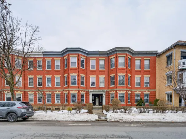 805 Washington St #1, Brookline, MA 02446