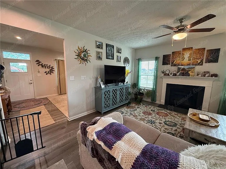 2418 David Grey Cir — Photo 8