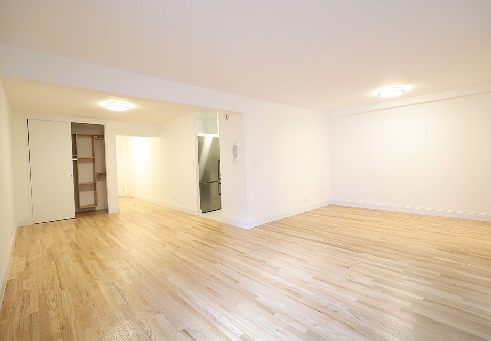 1st image of 160 E 88th St APT 11K