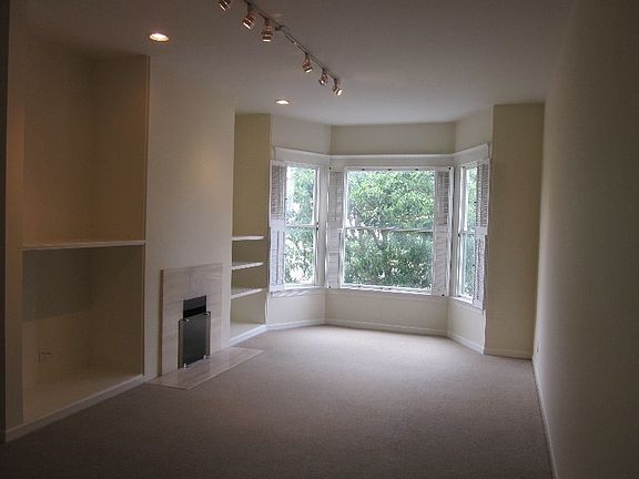 3rd image of 215 Francisco St #3