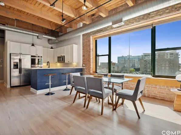 701 W Jackson Blvd APT 401, Chicago, IL 60661