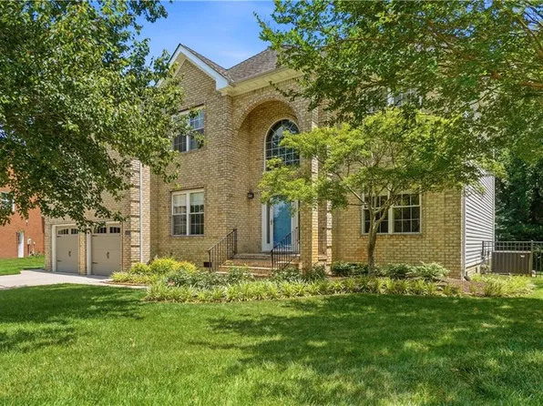 2112 Rockland Ct, Virginia Beach, VA 23454